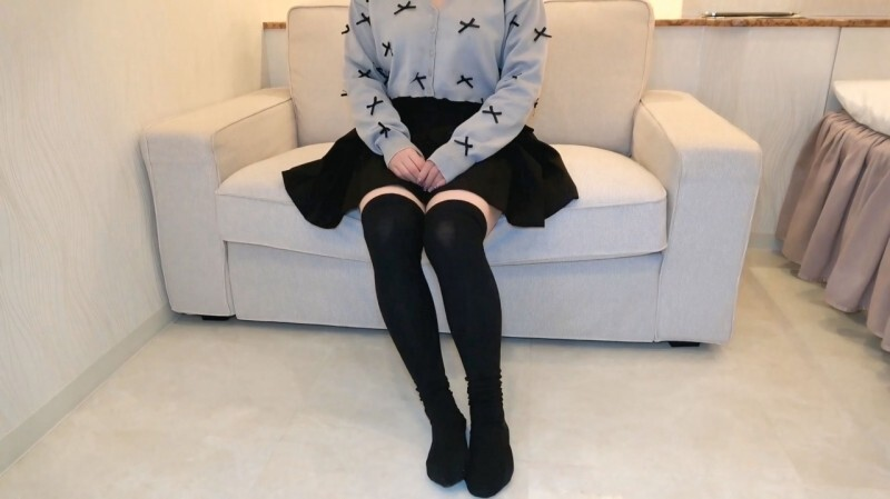 FC2_Em gái của PPV_4582401, được mô tả là người phụ huynh dễ thương và trông giống như một cô gái trẻ